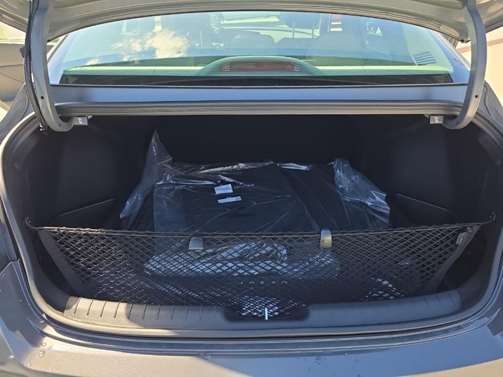 new 2025 Hyundai Elantra car, priced at $21,329