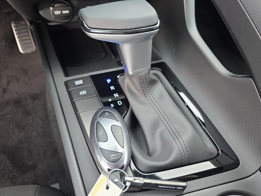 new 2025 Hyundai Elantra car, priced at $23,803