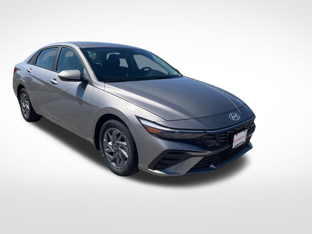 new 2024 Hyundai Elantra car, priced at $24,256