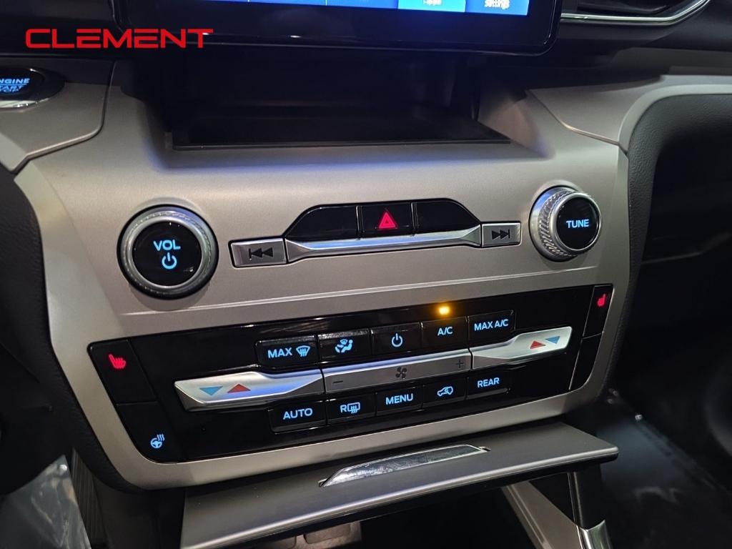 used 2022 Ford Explorer car, priced at $29,000