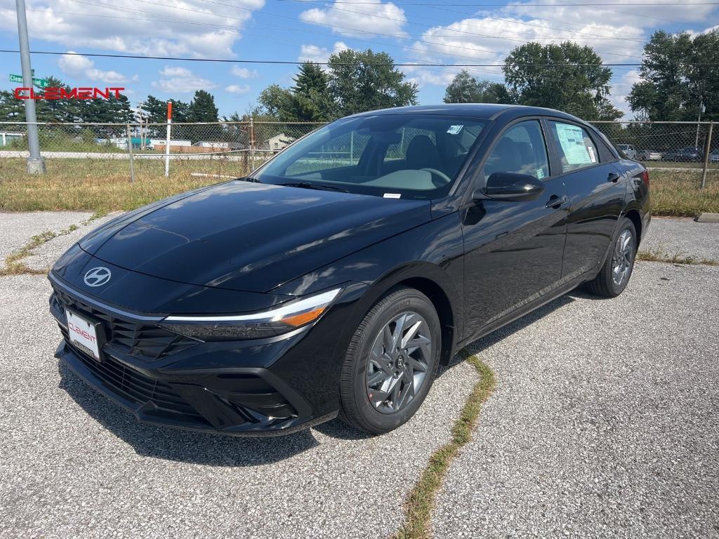 new 2024 Hyundai Elantra car, priced at $24,256