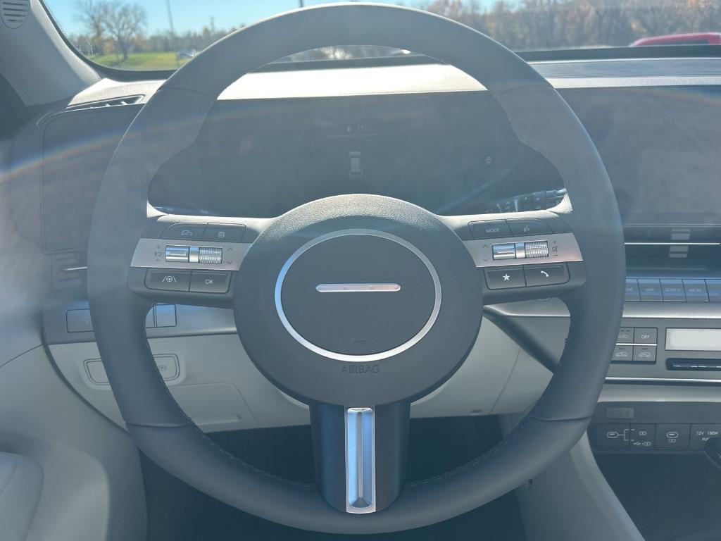 new 2025 Hyundai Kona car, priced at $27,940