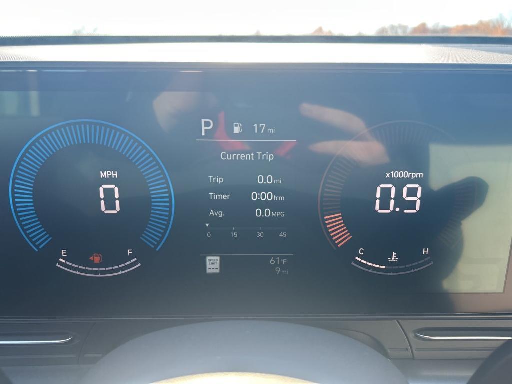 new 2025 Hyundai Kona car, priced at $27,940