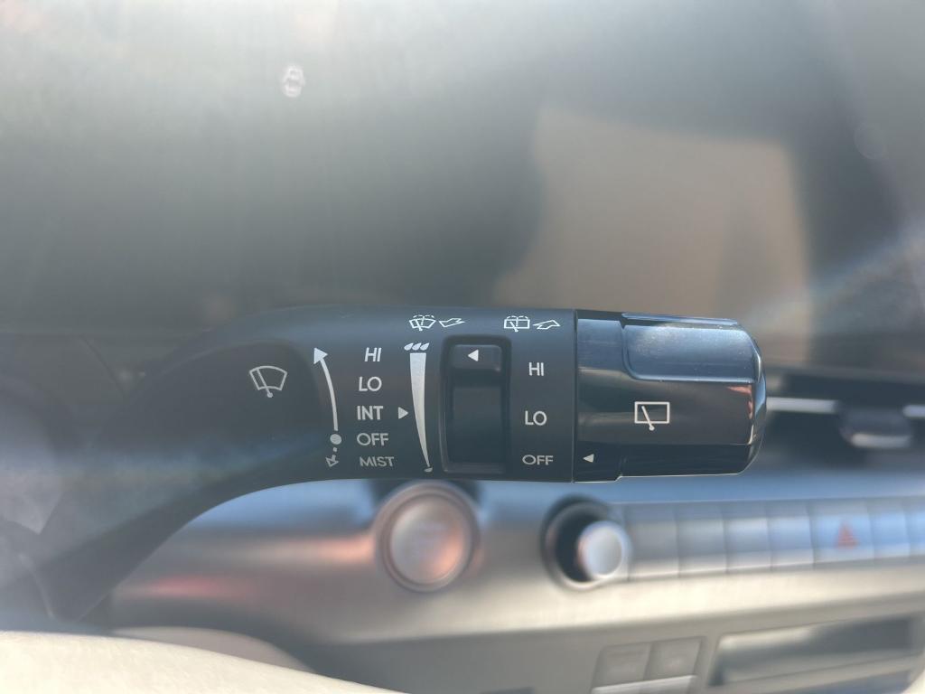 new 2025 Hyundai Kona car, priced at $27,940