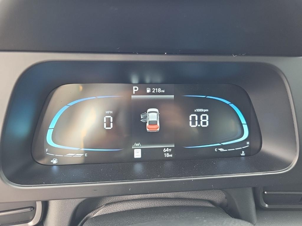 new 2025 Hyundai Elantra car, priced at $21,298