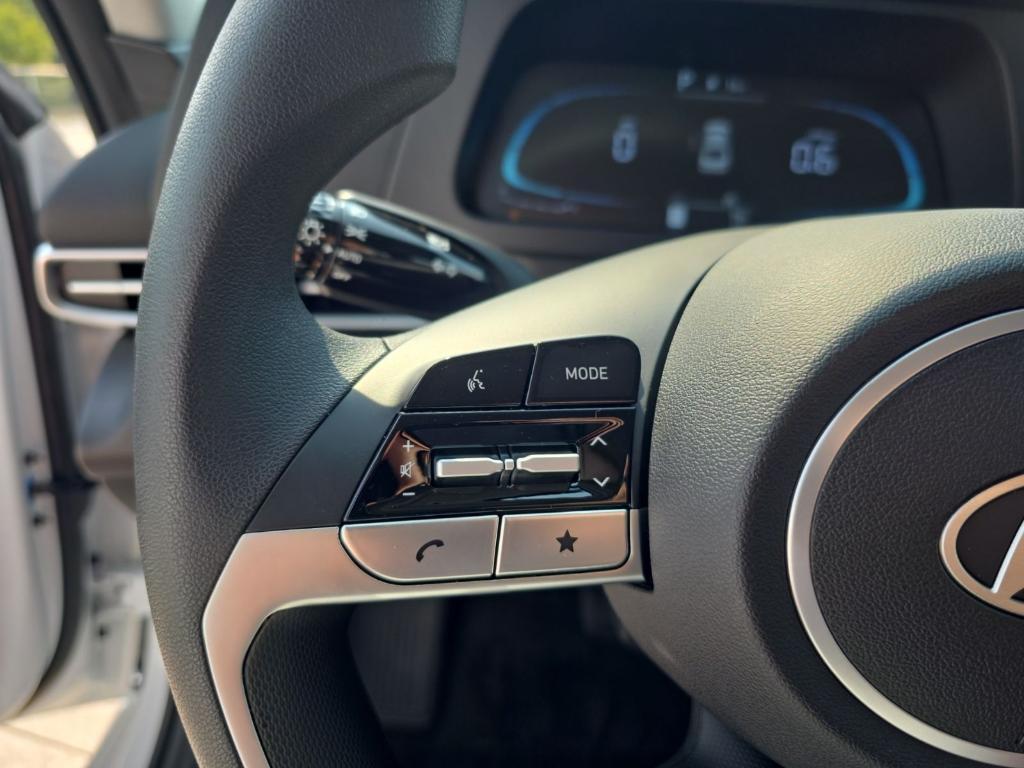 new 2025 Hyundai Elantra car, priced at $24,166