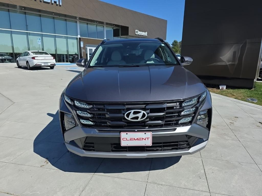 new 2025 Hyundai TUCSON Hybrid car, priced at $31,408