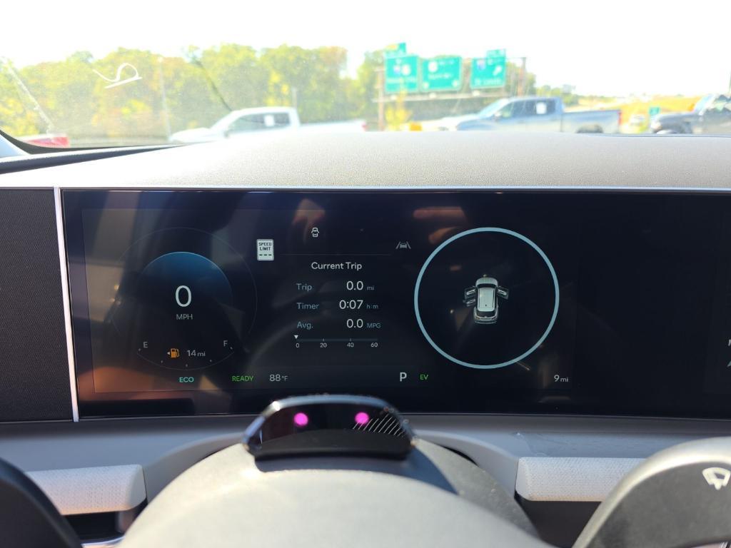 new 2025 Hyundai TUCSON Hybrid car, priced at $31,408