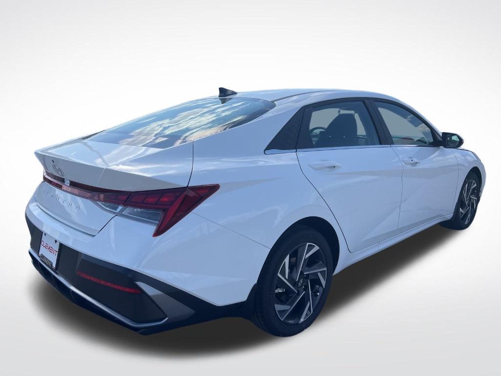 new 2024 Hyundai Elantra car, priced at $26,433