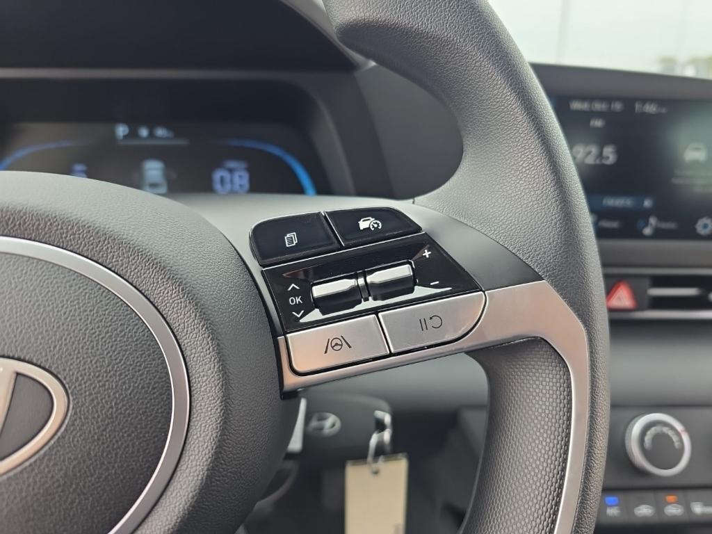 new 2025 Hyundai Elantra car, priced at $21,607