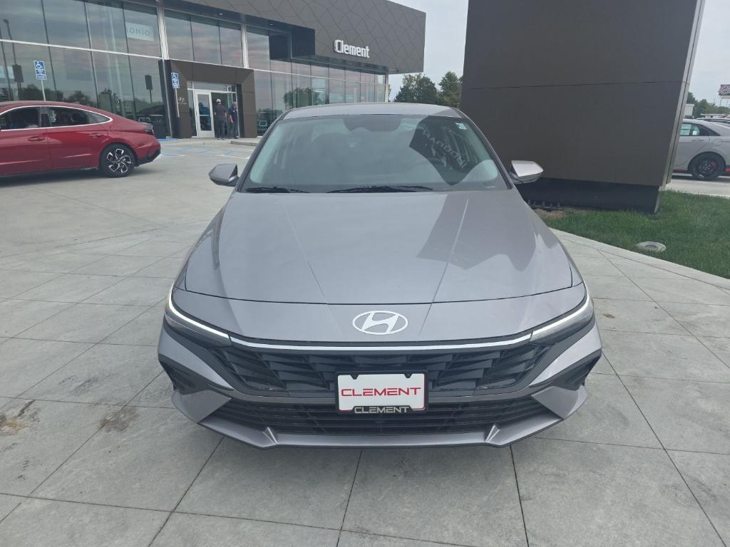 new 2025 Hyundai Elantra car, priced at $21,607