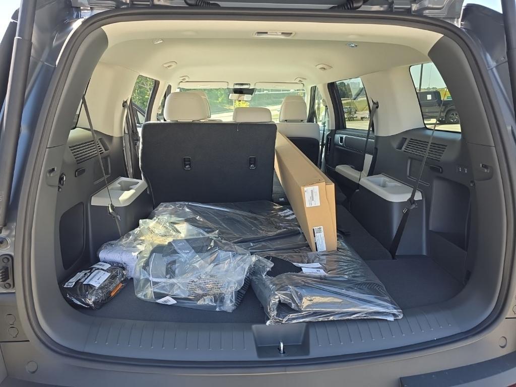 new 2026 Hyundai SANTA FE HEV car, priced at $33,634