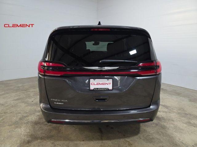 used 2023 Chrysler Pacifica car, priced at $21,900