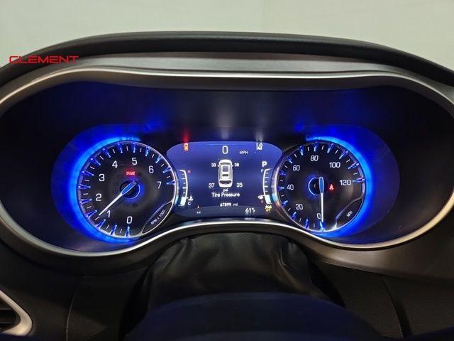 used 2023 Chrysler Pacifica car, priced at $21,900
