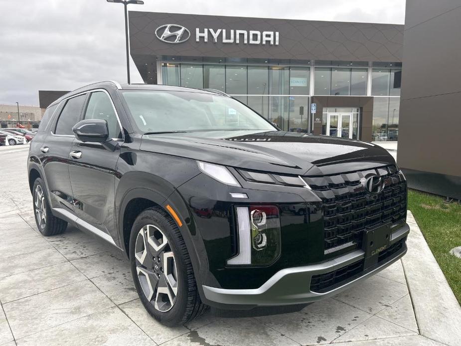 new 2025 Hyundai Palisade car, priced at $46,634