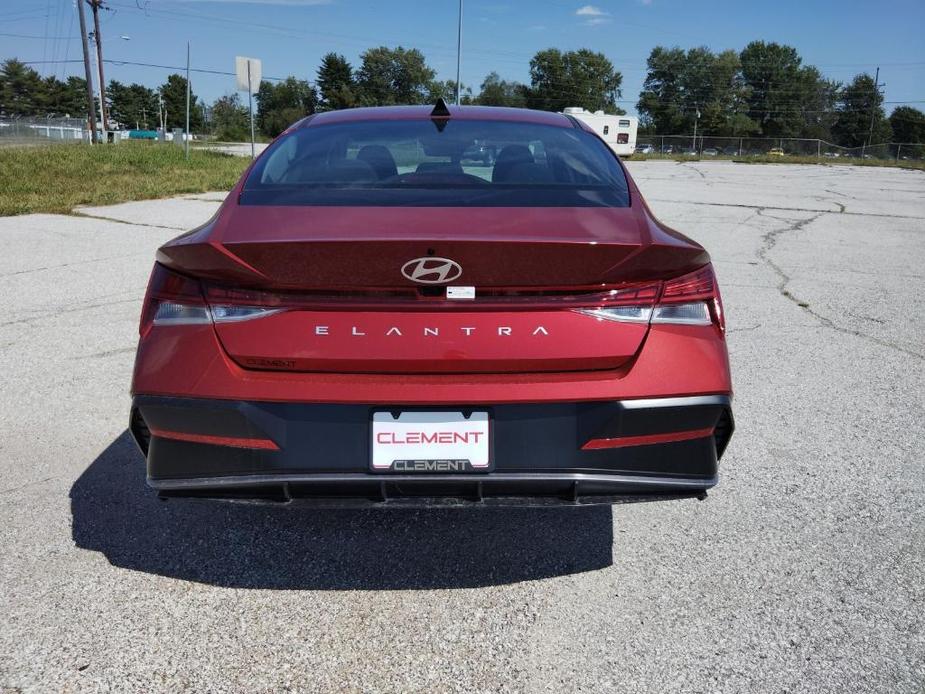 new 2024 Hyundai Elantra car, priced at $25,973