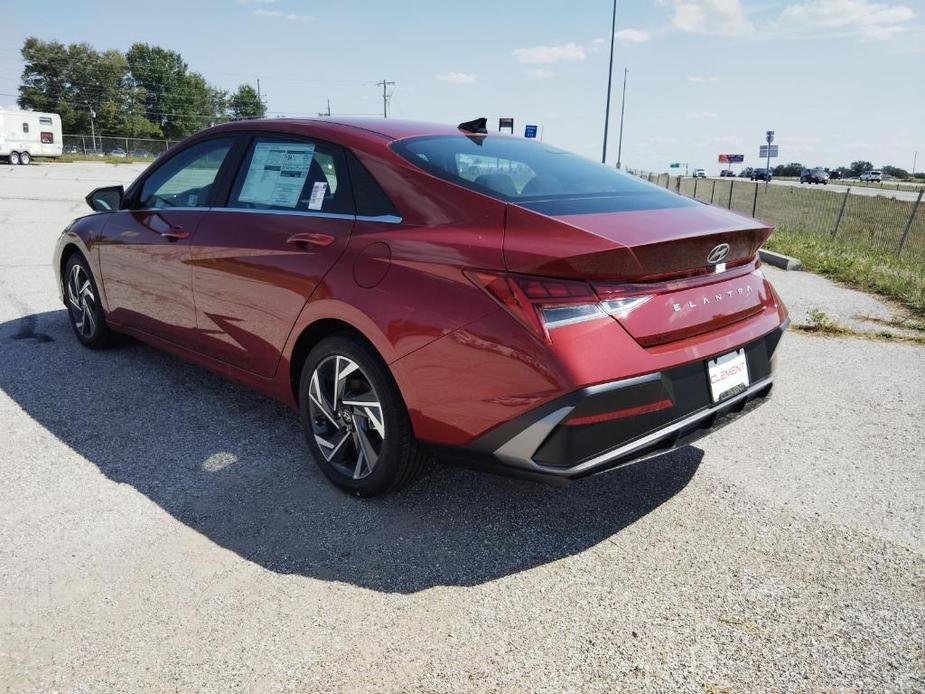 new 2024 Hyundai Elantra car, priced at $25,973