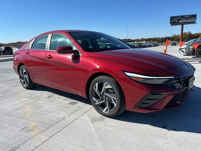 new 2024 Hyundai Elantra car, priced at $25,973