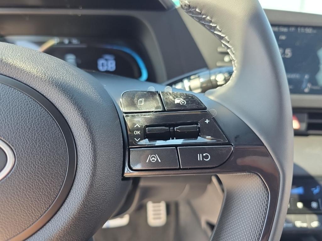 new 2025 Hyundai Elantra car, priced at $21,369