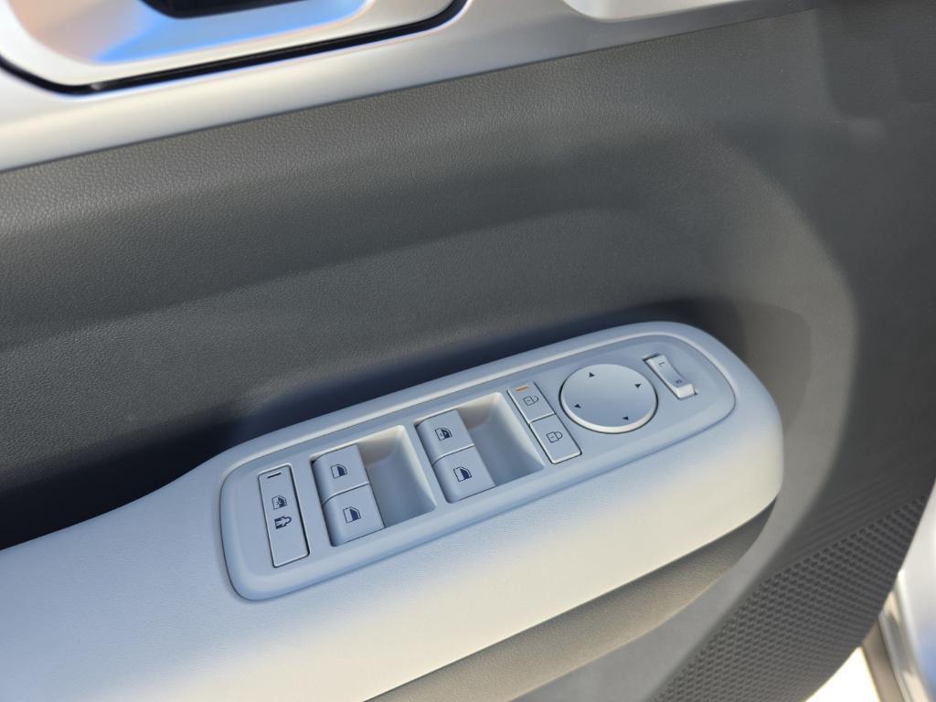 new 2026 Hyundai SANTA FE HEV car, priced at $35,580