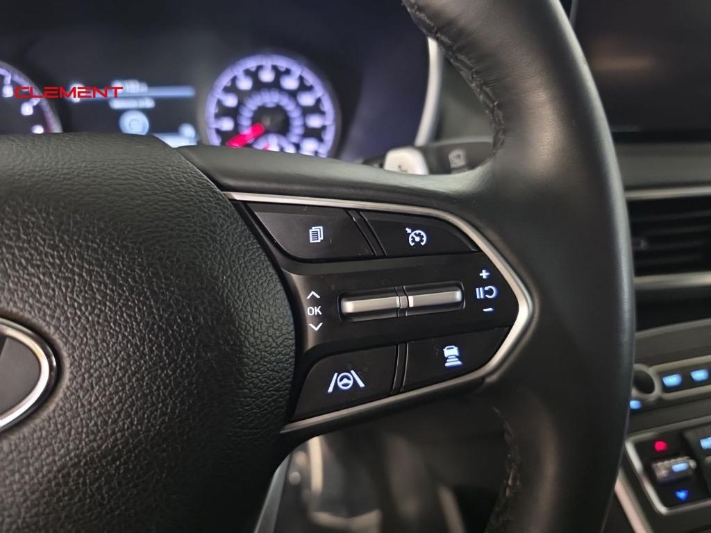 used 2023 Hyundai Santa Fe car, priced at $25,300