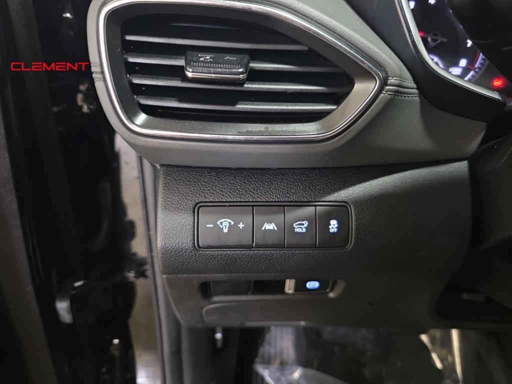 used 2023 Hyundai Santa Fe car, priced at $25,300