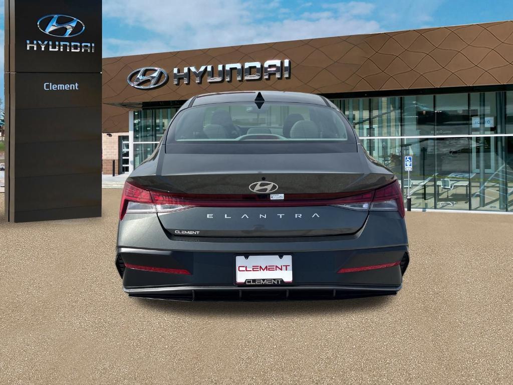 new 2024 Hyundai Elantra car, priced at $25,405