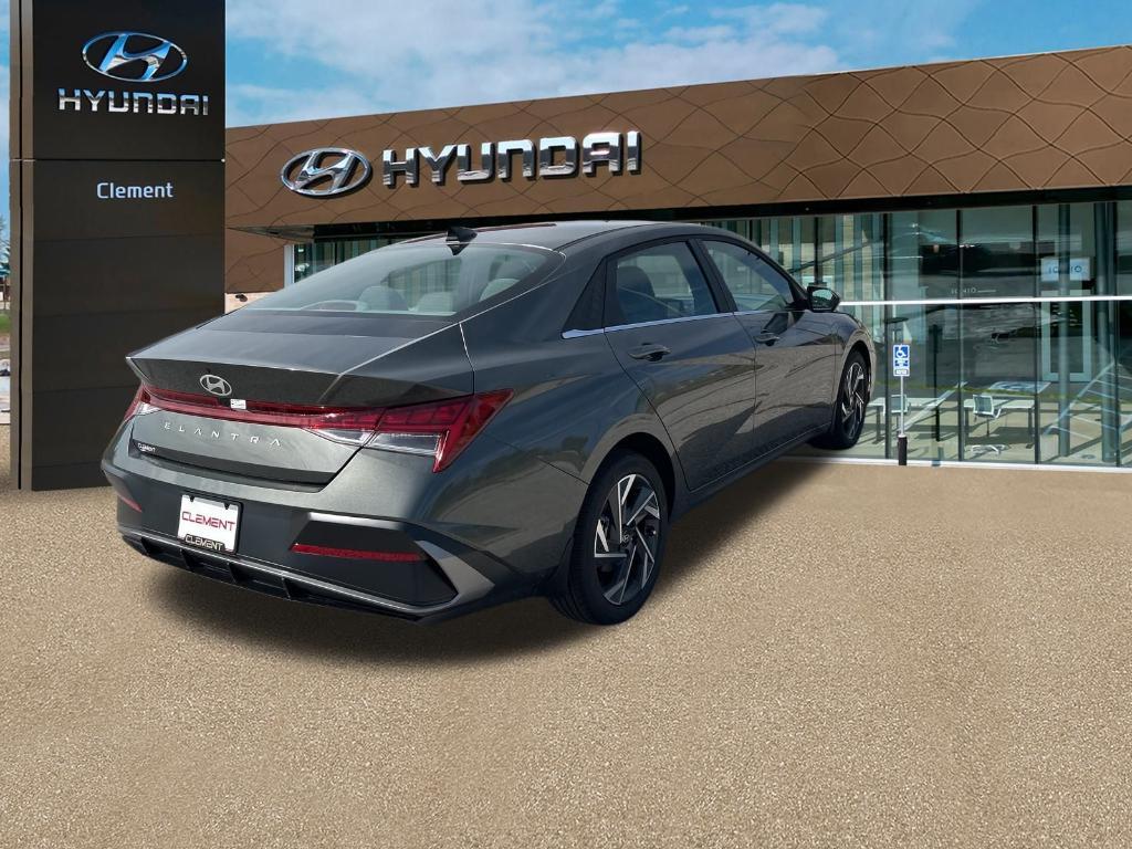 new 2024 Hyundai Elantra car, priced at $25,405