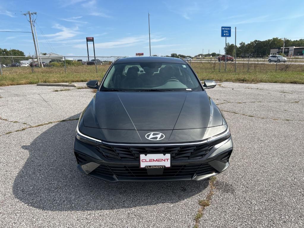 new 2024 Hyundai Elantra car, priced at $26,507