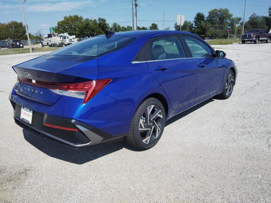 new 2024 Hyundai Elantra car, priced at $25,973