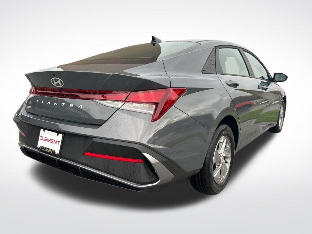 new 2025 Hyundai Elantra car, priced at $23,329