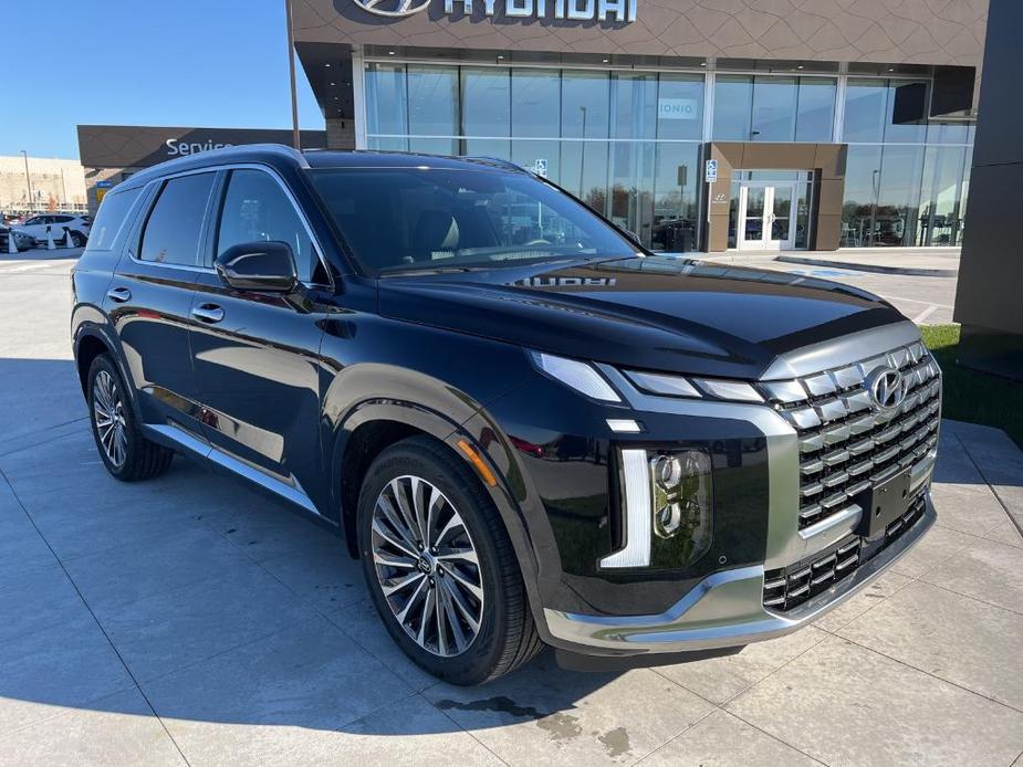 new 2025 Hyundai Palisade car, priced at $53,317