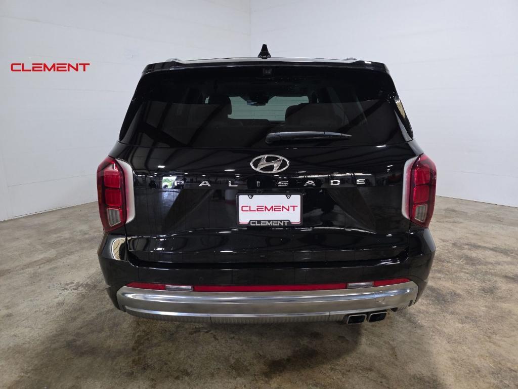 used 2023 Hyundai Palisade car, priced at $36,400