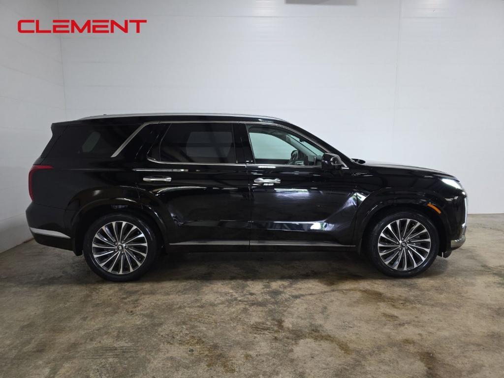 used 2023 Hyundai Palisade car, priced at $36,200