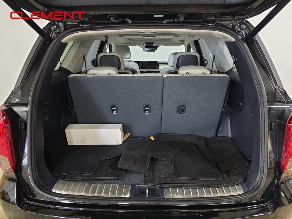 used 2023 Hyundai Palisade car, priced at $36,200
