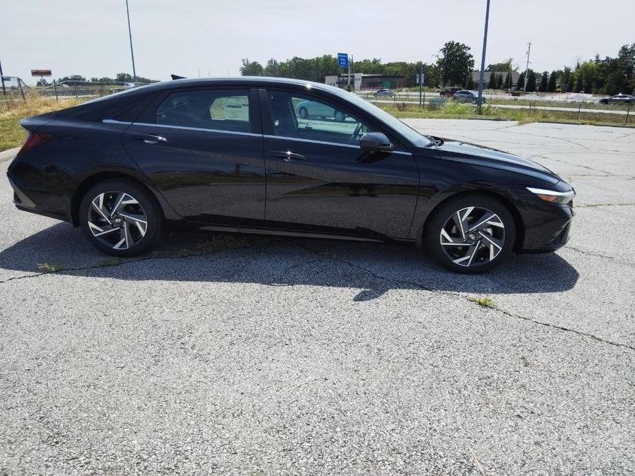 new 2024 Hyundai Elantra car, priced at $25,945