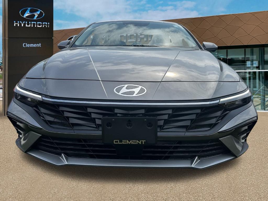 new 2024 Hyundai Elantra car, priced at $25,370