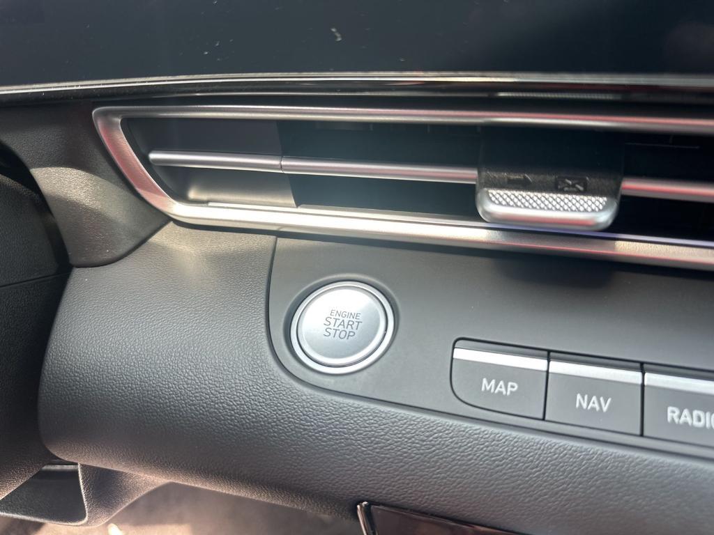 new 2024 Hyundai Elantra car, priced at $25,370
