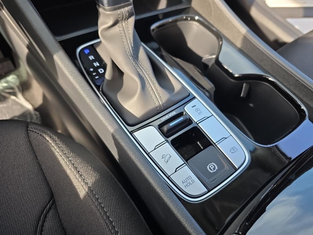 new 2026 Hyundai Tucson car, priced at $28,861