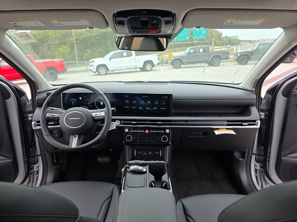 new 2025 Hyundai TUCSON Hybrid car, priced at $31,390