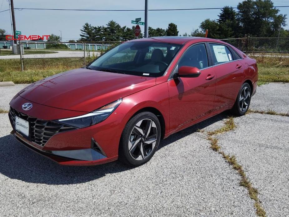 new 2023 Hyundai Elantra HEV car, priced at $28,115