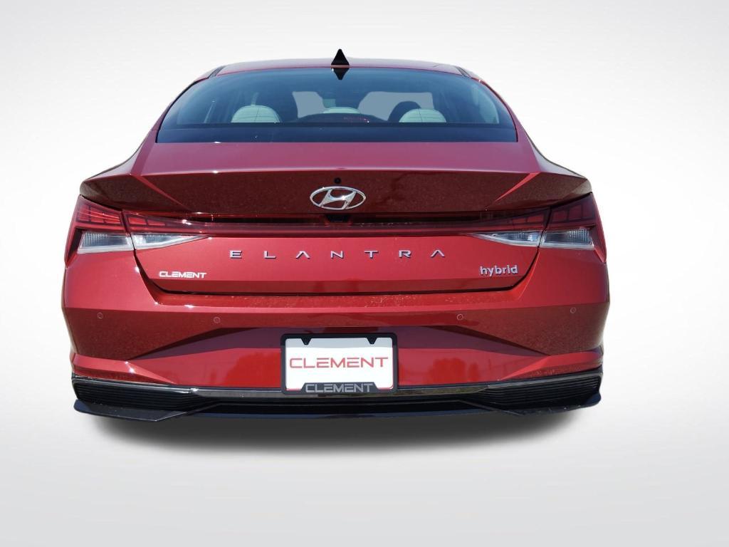 new 2023 Hyundai Elantra HEV car, priced at $28,115