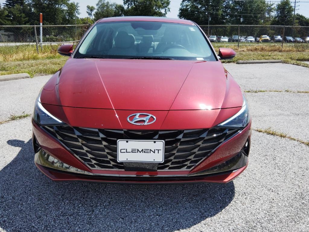 new 2023 Hyundai Elantra HEV car, priced at $28,115