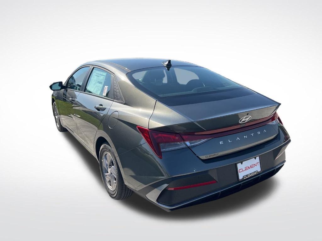 new 2025 Hyundai Elantra car, priced at $23,307