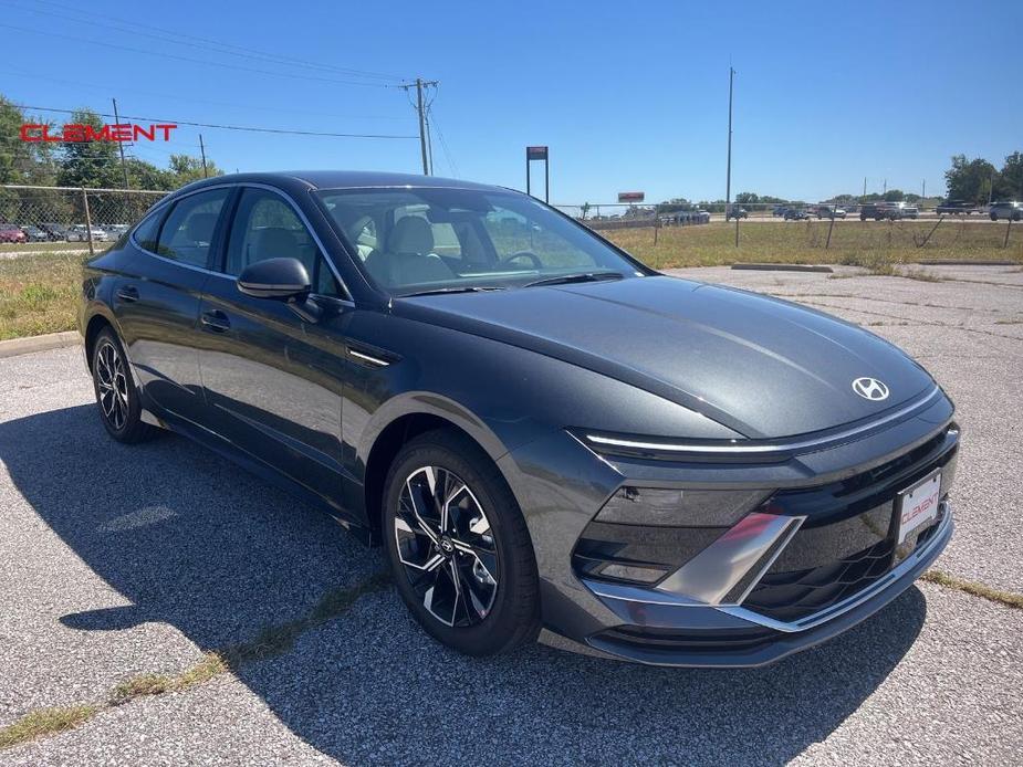 new 2024 Hyundai Sonata car, priced at $26,836