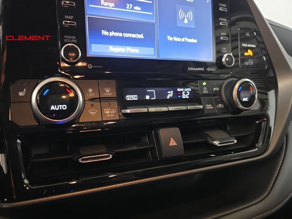 used 2022 Toyota Highlander car, priced at $34,900