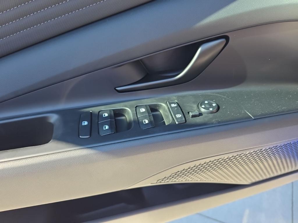 new 2025 Hyundai Elantra car, priced at $21,391