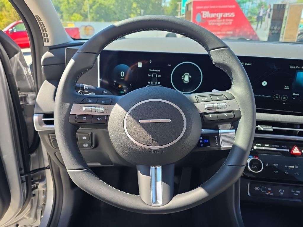 new 2025 Hyundai TUCSON Hybrid car, priced at $31,408