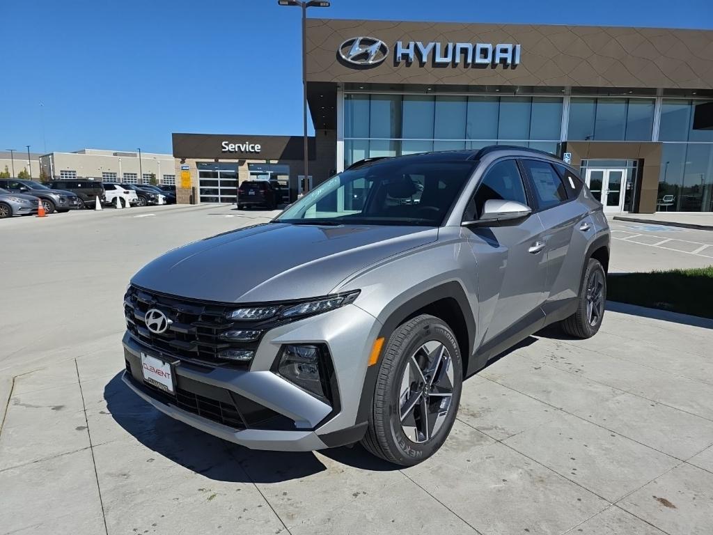 new 2025 Hyundai TUCSON Hybrid car, priced at $34,754