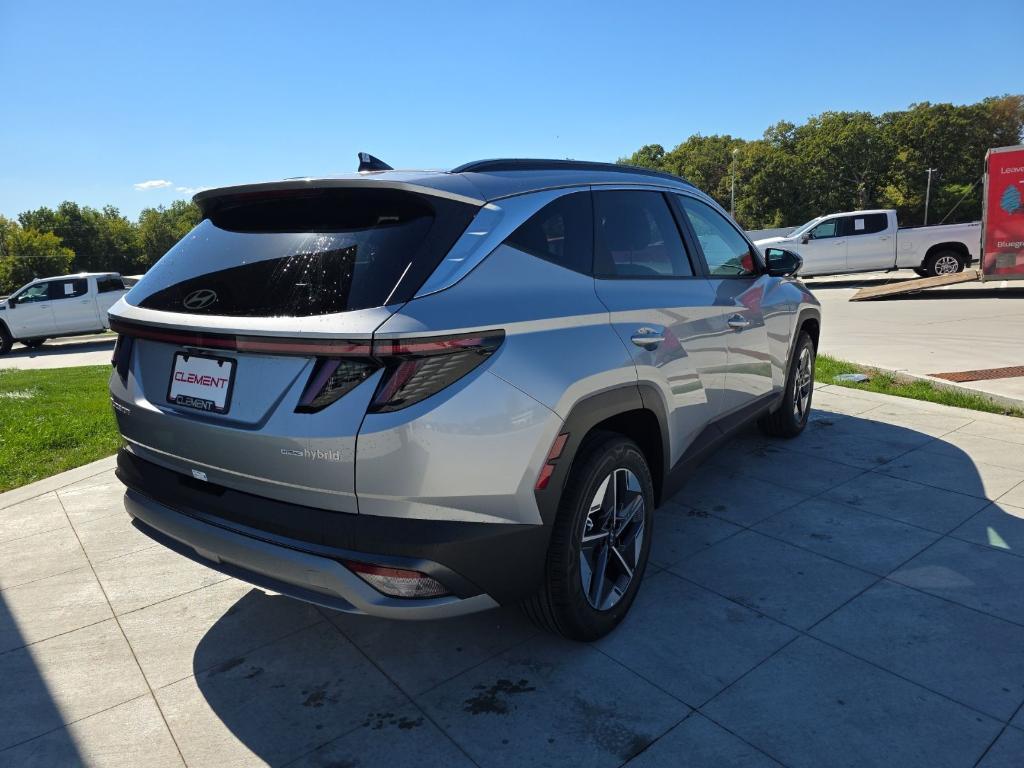 new 2025 Hyundai TUCSON Hybrid car, priced at $31,408